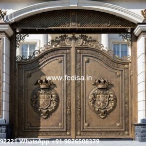 Sliding Gate Design For Small House, Grill Gate Design Home Iron Gate Stock Photos And Images