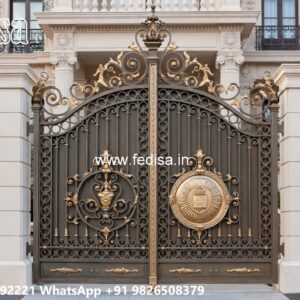 Steel Gate Handle Design, 7 Feet Gate Design Iron Gate Stock Photos And Images