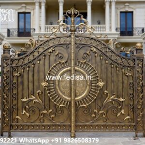 Sliding Gate Lock Design, Wall Compound Grill Design Iron Gate Stock Photos And Images