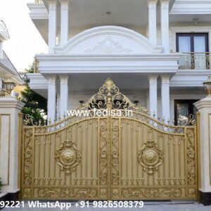 Steel Gate Handle Design, Modern Front Wall And Gate Designs Iron Gate Stock Photos And Images
