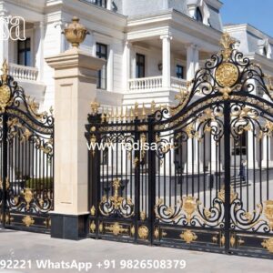 Fancy Steel Gate Design, Simple Entrance Gate Design Iron Gate Stock Photos And Images