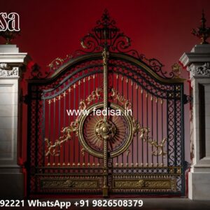 Fancy Steel Gate Design, 4 By 6 Gate Design Iron Gate Stock Photos And Images