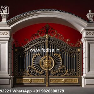 Pipe Design Gate, Main Gate Design Loha Iron Gate Stock Photos And Images