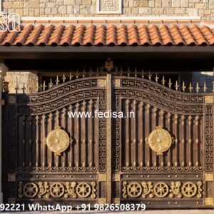 Sliding Gate Lock Design, Simple Gate Colour Design Iron Gate Stock Photos And Images