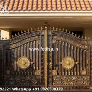 Sliding Gate Design For Small House, Makan Ke Gate Ka Design Iron Gate Stock Photos And Images