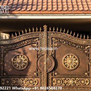Sliding Gate Lock Design, Compound Design Gate Iron Gate Stock Photos And Images
