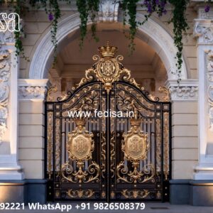 Sliding Gate Design For Small House, Fancy Design Gate Iron Gate Stock Photos And Images