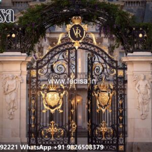 Sliding Gate Design For Small House, Steel Gate Main Door Iron Gate Stock Photos And Images