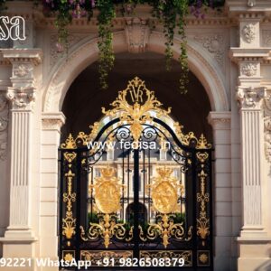 Sliding Gate Design For Small House, Main Gate Design And Price Iron Gate Stock Photos And Images