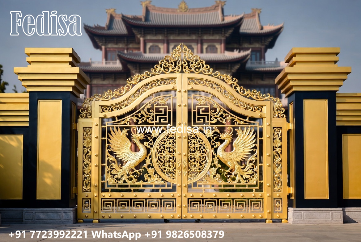 Steel Single Gate Design, Pipe Ke Gate Ke Design Iron Gate Stock Photos And Images