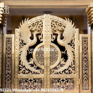 Steel Gate Handle Design, Maharaja Grill Gate Iron Gate Stock Photos And Images