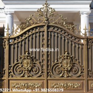 Gate Cover Design, Entrance Gate Design For Farmhouse Iron Gate Stock Photos And Images