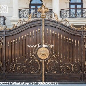 Pipe Design Gate, Upper Gate Design Iron Gate Stock Photos And Images