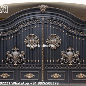 Classic Gate Design, Modern Metal Fences Iron Gate Stock Photos And Images