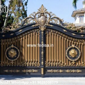 Sliding Gate Lock Design, Main Gate Design With Small Gate Iron Gate Stock Photos And Images