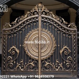 Sliding Gate Lock Design, Front Single Gate Design Iron Gate Stock Photos And Images