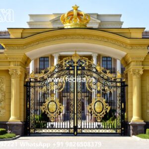 Traditional Gate Design, Simple Gate Design Iron Gate Stock Photos And Images