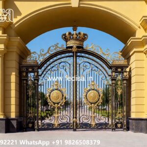 Compound Gate Price, Modern Gate Design Iron Gate Stock Photos And Images