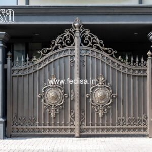 Slide Gate Design For House, Sliding Grill Gate Design Iron Gate Stock Photos And Images