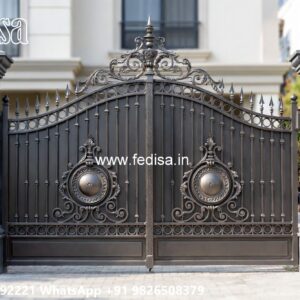 Iron Gate Colour Design, Fancy Gate Design Iron Gate Stock Photos And Images