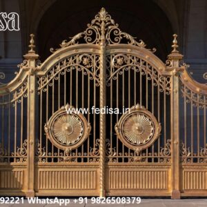 Modern Front Gate, Big Gate Design Iron Gate Stock Photos And Images