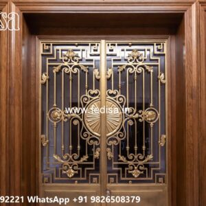 Compound Gate Price, Foldable Gate Design Iron Gate Stock Photos And Images