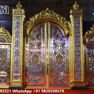 Modern Front Gate, Maharaja Gate Ka Design Iron Gate Stock Photos And Images