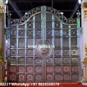 Iron Gate Colour Design, Steel Gate Design 2026 Iron Gate Stock Photos And Images