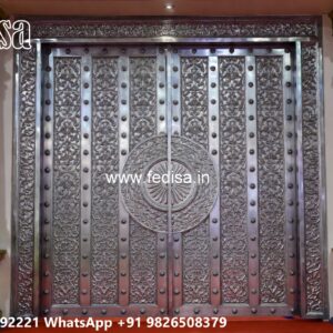 Gate Upper Design, Steel Gate Design For Main Gate Iron Gate Stock Photos And Images
