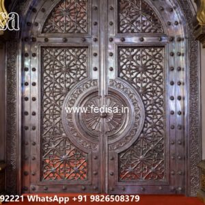 Traditional Gate Design, House Main Gate Design Catalogue With Price Iron Gate Stock Photos And Images