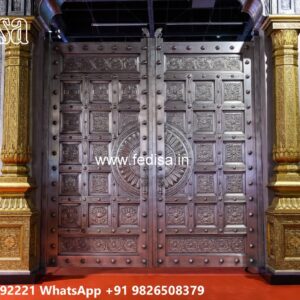 Modern Front Gate, Pipe Main Gate Design Iron Gate Stock Photos And Images