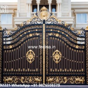Modern Front Gate, Plane Gate Design Iron Gate Stock Photos And Images