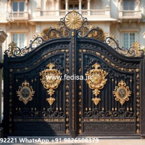 Compound Gate Simple Design, Kothi Gate Design Iron Gate Stock Photos And Images