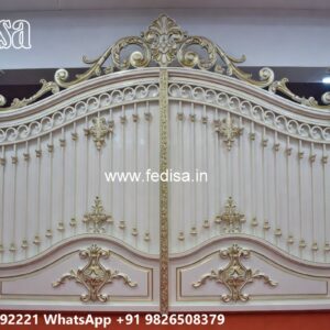 Iron Gate Colour Design, Ss Pipe Gate Design Iron Gate Stock Photos And Images