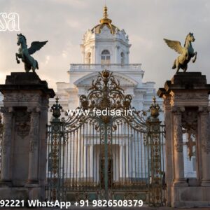 Modern Front Gate, Steel Gate Design And Price Iron Gate Stock Photos And Images