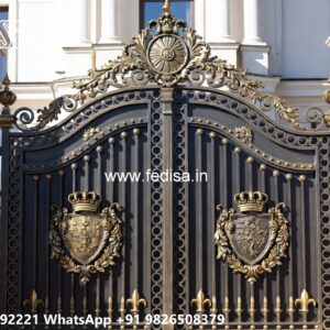 Iron Gate Colour Design, Grill Gate For Home Iron Gate Stock Photos And Images