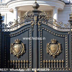 Steel Gate Ka Design, Lohe Ka Fancy Gate Iron Gate Stock Photos And Images