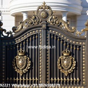 Compound Gate Price, Ss Collapsible Gate Iron Gate Stock Photos And Images