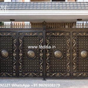 Modern Front Gate, Steel Gate Design For Temple Iron Gate Stock Photos And Images