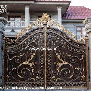 Iron Gate Design For Main Gate, Grill Gate Simple Design Iron Gate Stock Photos And Images