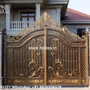 Iron Gate Colour Design, Simple Garden Gate Design Iron Gate Stock Photos And Images