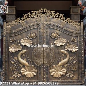 Iron Gate Colour Design, Contemporary Metal Side Gates Iron Gate Stock Photos And Images