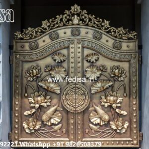 Iron Gate Design For Main Gate, Commercial Gate Design Iron Gate Stock Photos And Images
