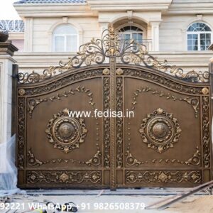 Modern Main Gate Design 2133, Single Gate Design For House Iron Gate Stock Photos And Images