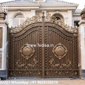 Traditional Gate Design, Sliding Main Gate Design Catalogue Iron Gate Stock Photos And Images