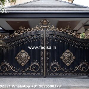 Compound Gate Simple Design, Modern Garage Gate Design Iron Gate Stock Photos And Images
