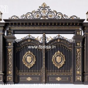 Modern Front Gate, Gate Laser Cutting Iron Gate Stock Photos And Images