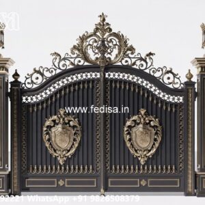 Compound Gate Simple Design, Small Gate Colour Iron Gate Stock Photos And Images