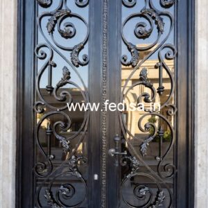 Simple and Elegant Gate Grill Design for Homes No-018