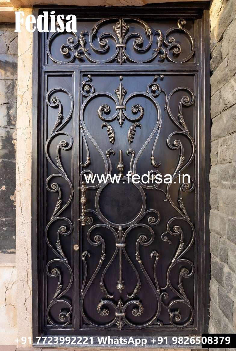 Stylish Entrance Gate Grill Design with Modern Touch No-022